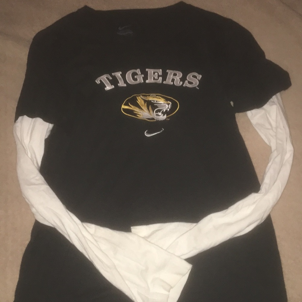 Nike long sleeve top